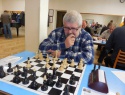 Náš šachový kamarád Víťa  Crhonek remizoval s Radkem Orálkem.jpg