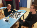 Poslední tah Martina Kužílka s černými byl Ve2-c2. Soupeř nedočkavě odpověděl d5-d6 a v příštím tahu se vzdal!.jpg